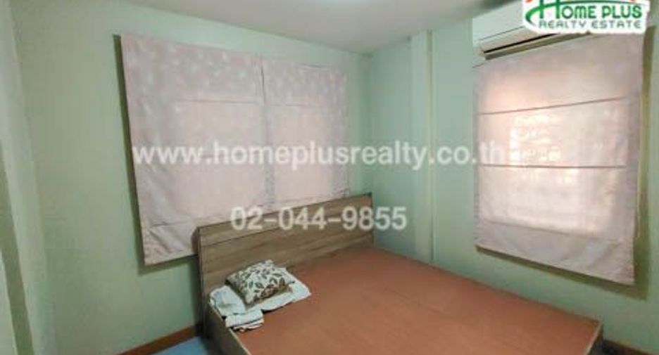 For sale 4 bed house in Pak Kret, Nonthaburi