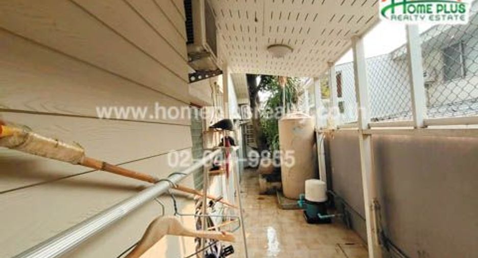 For sale 4 bed house in Pak Kret, Nonthaburi