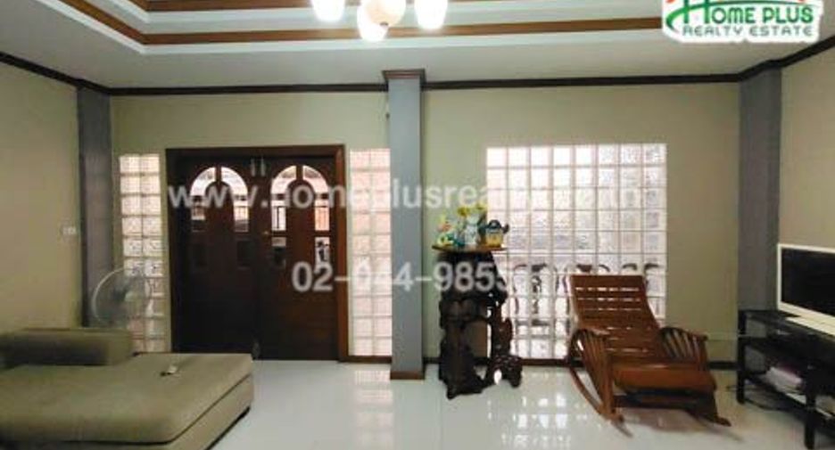 For sale 4 bed house in Pak Kret, Nonthaburi