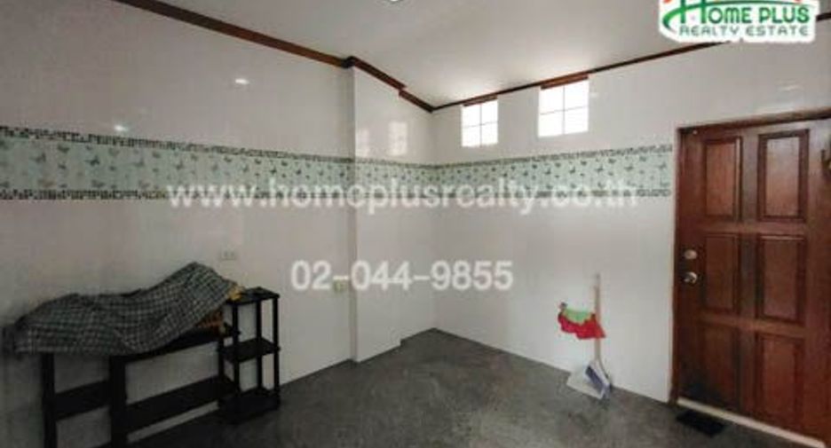 For sale 4 bed house in Pak Kret, Nonthaburi