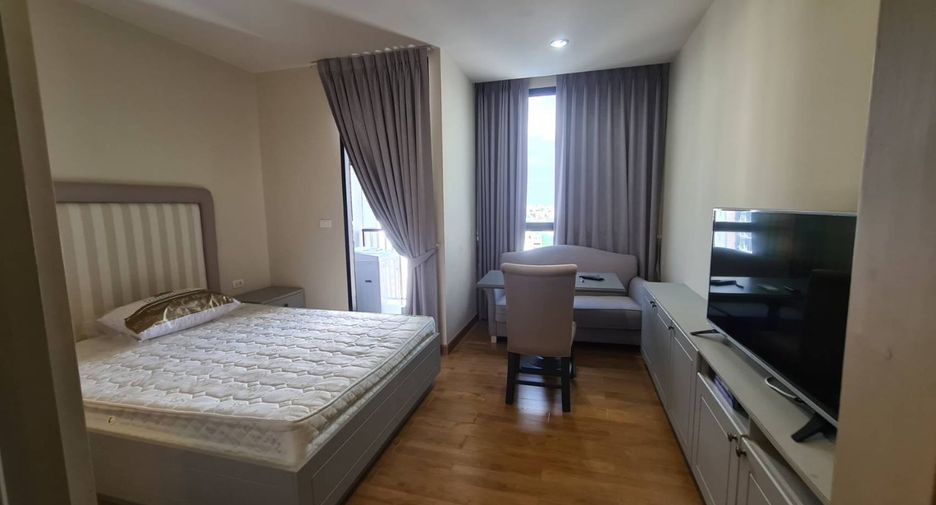 For sale 1 bed condo in Phaya Thai, Bangkok