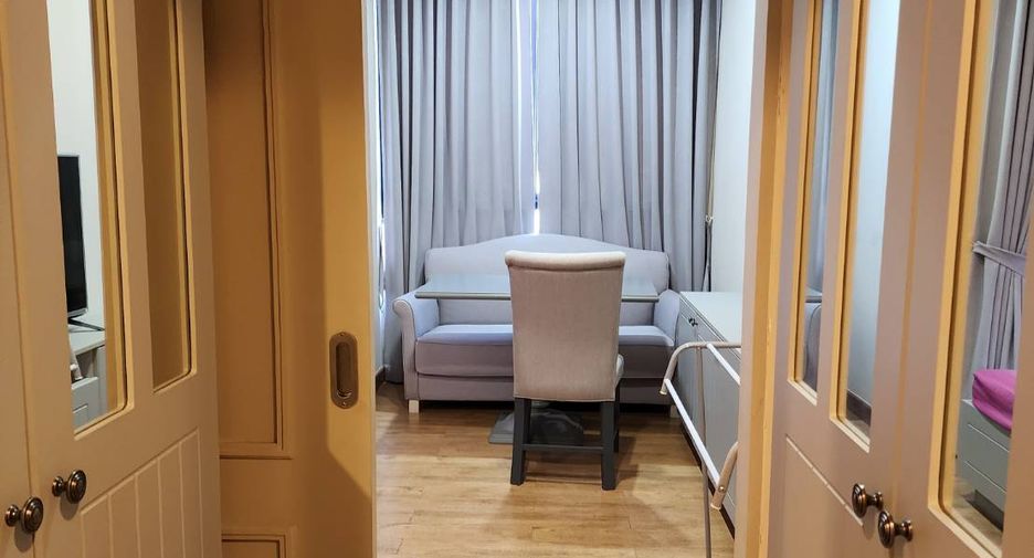 For sale 1 bed condo in Phaya Thai, Bangkok