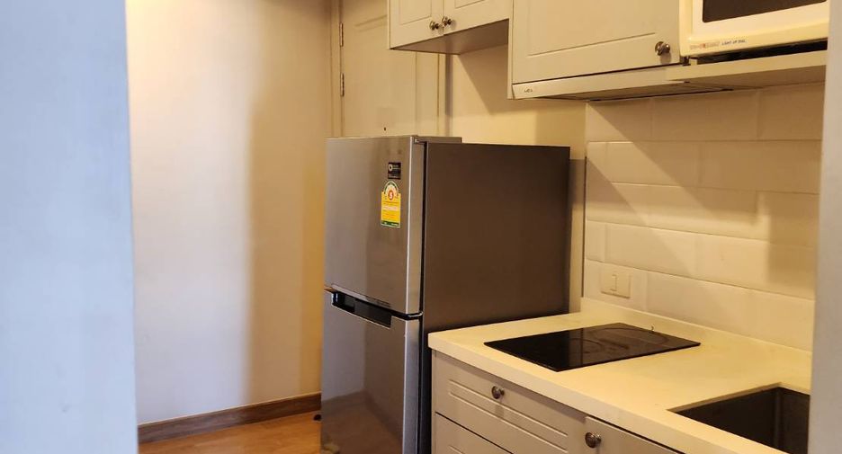 For sale 1 bed condo in Phaya Thai, Bangkok