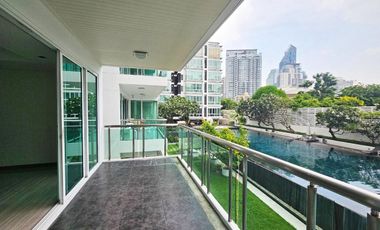 À vendre 4 chambres condo à Khlong Toei, Bangkok