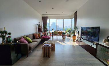 For rent and for sale 2 bedrooms condo in Pathum Wan, Bangkok