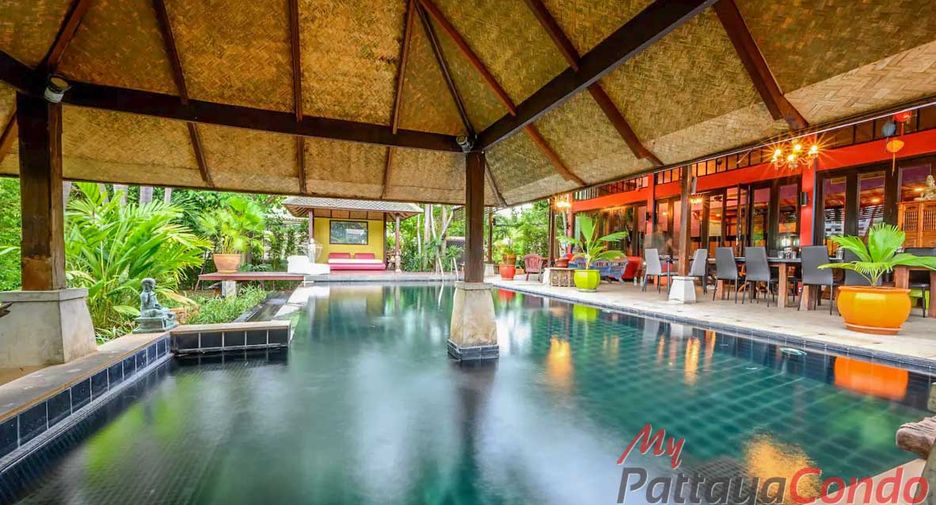 For sale 4 bedrooms house in Bang Lamung, Chonburi
