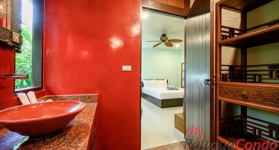 For sale 4 bedrooms house in Bang Lamung, Chonburi