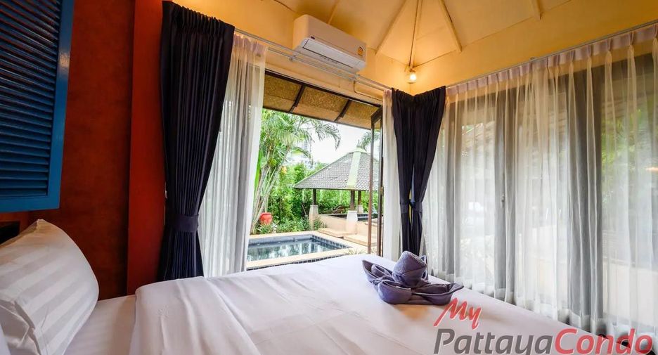For sale 4 bedrooms house in Bang Lamung, Chonburi