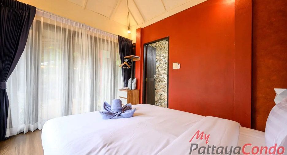 For sale 4 bedrooms house in Bang Lamung, Chonburi