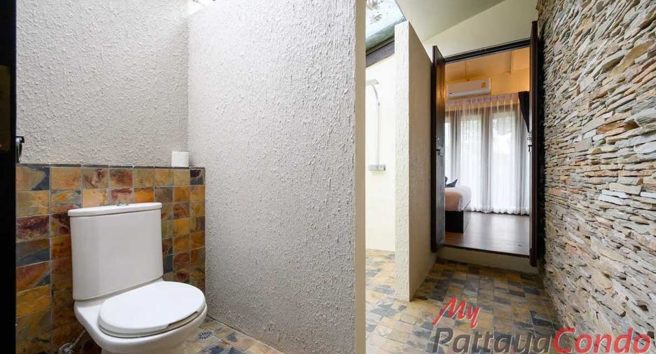 For sale 4 bedrooms house in Bang Lamung, Chonburi