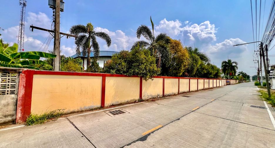 For rent and for sale land in Phanat Nikhom, Chonburi