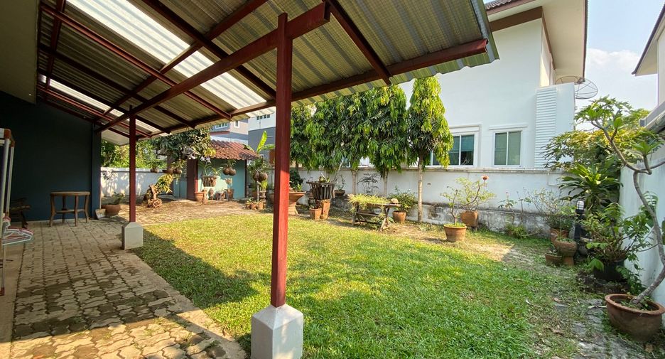 For rent and for sale 4 bedrooms house in San Sai, Chiang Mai