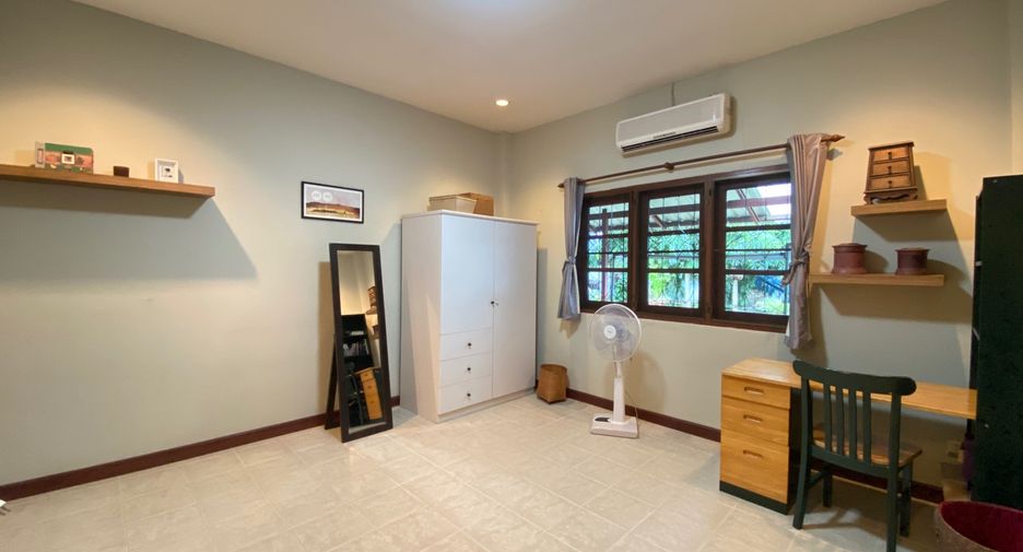 For rent and for sale 4 bedrooms house in San Sai, Chiang Mai