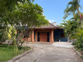 For rent and for sale 4 bedrooms house in San Sai, Chiang Mai