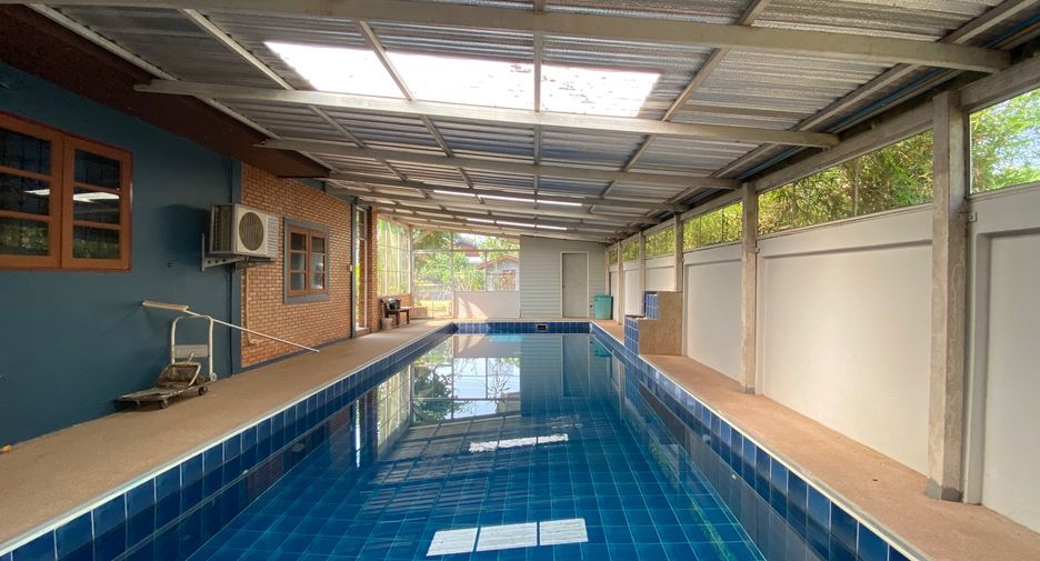 For rent and for sale 4 bedrooms house in San Sai, Chiang Mai
