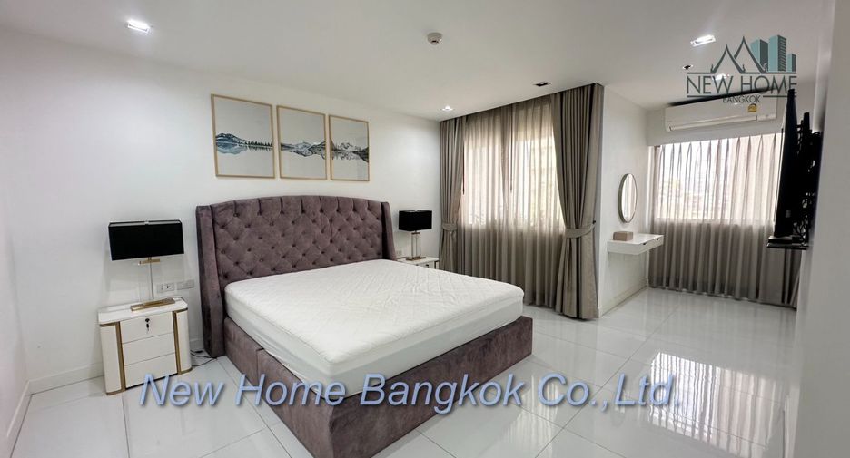 For sale 2 bedrooms condo in Khlong Toei, Bangkok
