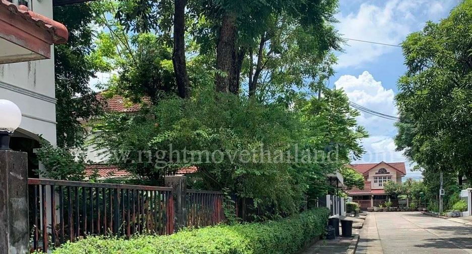 ให้เช่า 4 ห้องนอน บ้านเดี่ยว ใน สะพานสูง, กรุงเทพฯ