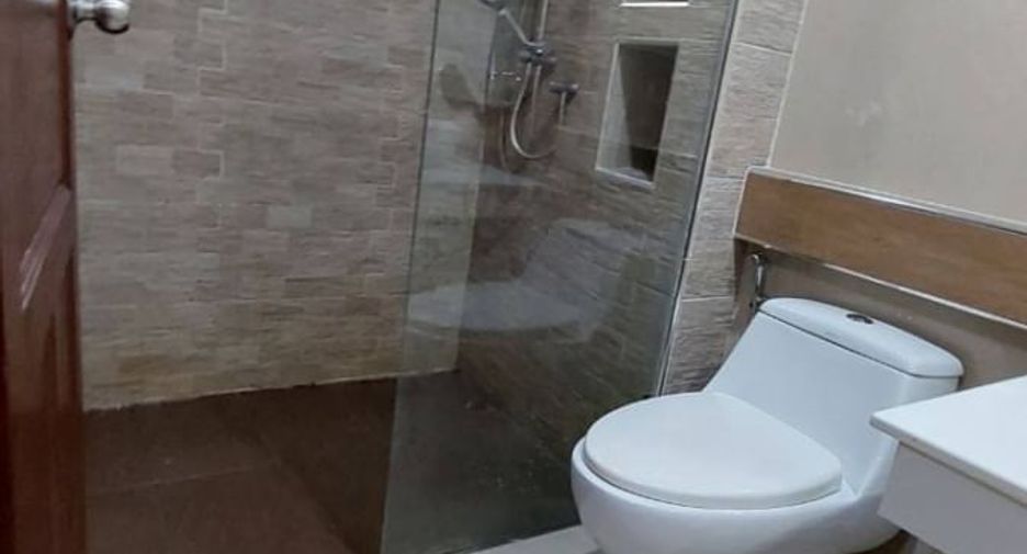 For rent and for sale 3 bed house in Si Racha, Chonburi