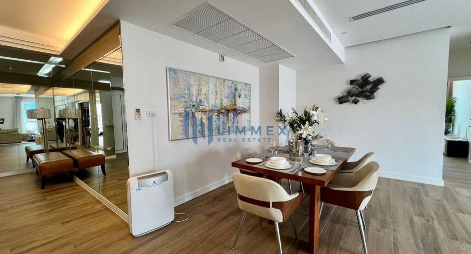 For rent そして for sale 3 Beds condo in Khlong Toei, Bangkok
