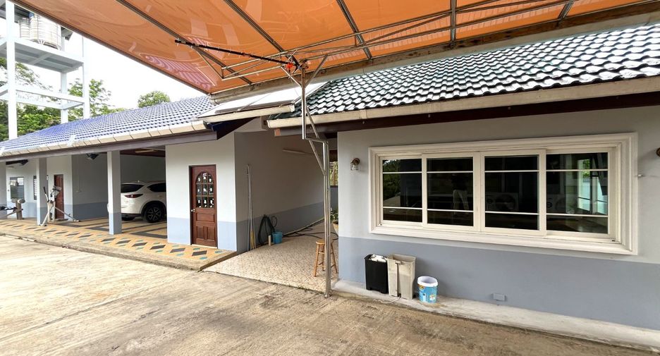 For rent 3 bedrooms house in Takua Thung, Phang Nga