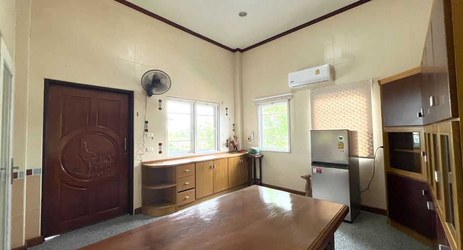 For rent 3 bedrooms house in Takua Thung, Phang Nga