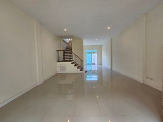 Продажа 3 спальни таунхаус в Mueang Nonthaburi, Нонтабури