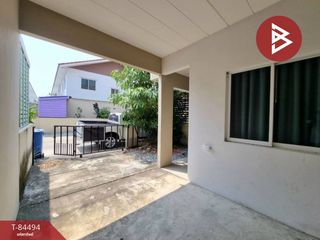 For rent and for sale 3 bed townhouse in Bang Sao Thong, Samut Prakan