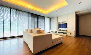 For rent 2 bedrooms condo in Sathon, Bangkok