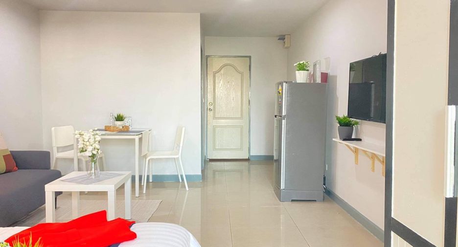 For sale 1 bed condo in Phra Khanong, Bangkok