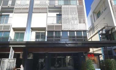 For sale 3 bed townhouse in Bueng Kum, Bangkok