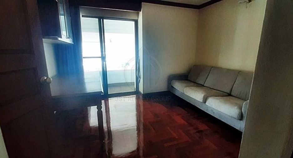 Wohnung zur Miete mit 2 Zimmer in Khlong Toei, Bangkok