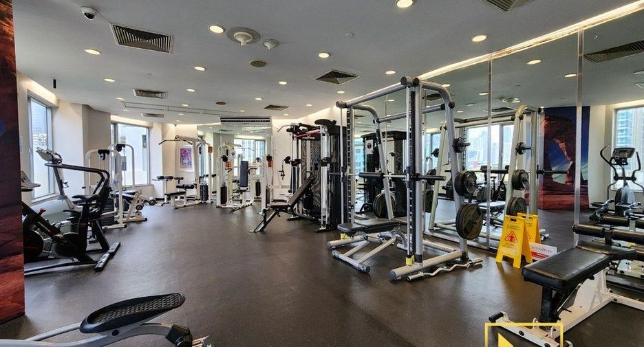 Condo en alquiler de 2 habitaciones en Pathum Wan, Bangkok