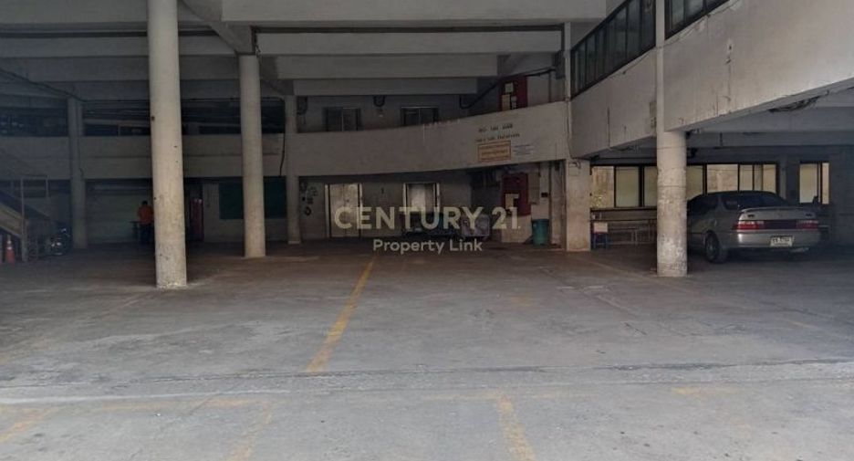 For sale 2 bedrooms retail Space in Yan Nawa, Bangkok