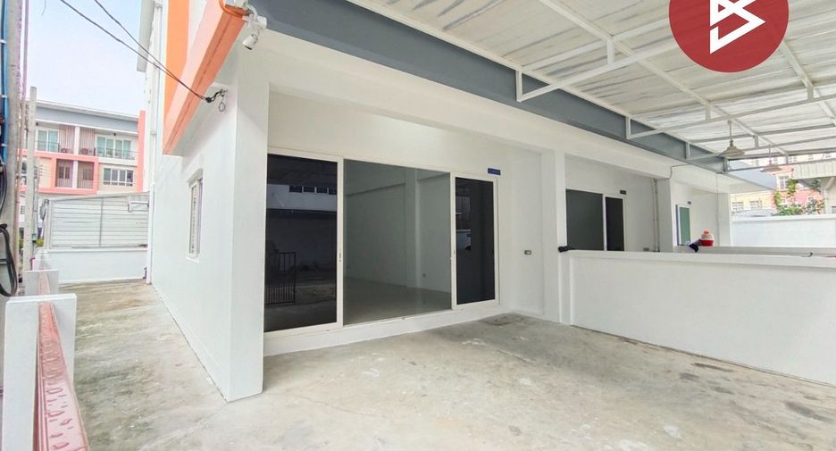 For sale 3 Beds retail Space in Khlong Sam Wa, Bangkok