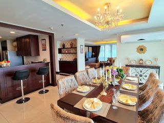 For rent 4 bed serviced apartment in Watthana, Bangkok