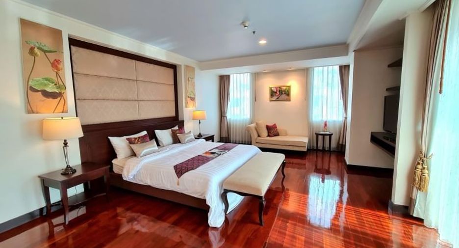 Apartamento con servicios en alquiler de 4 habitaciones en Watthana, Bangkok
