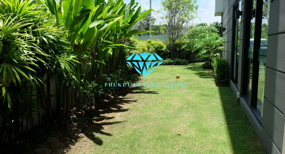 For sale 3 bed townhouse in Thalang, Phuket