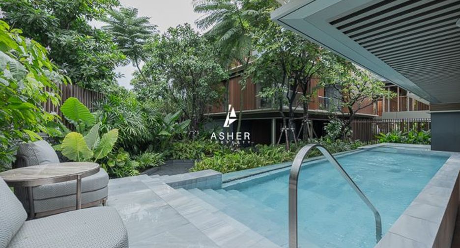 For sale 5 bedrooms house in Bang Phli, Samut Prakan
