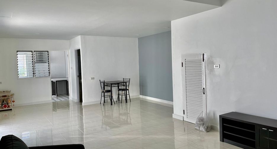 Casa en venta de 3 habitaciones en Mueang Chon Buri, Chonburi