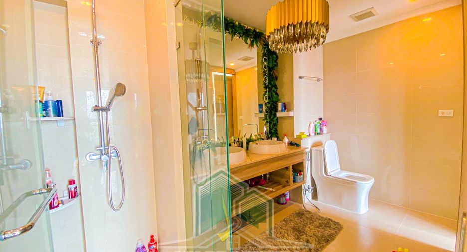 À vendre 2 chambres condo à Bang Lamung, Chonburi