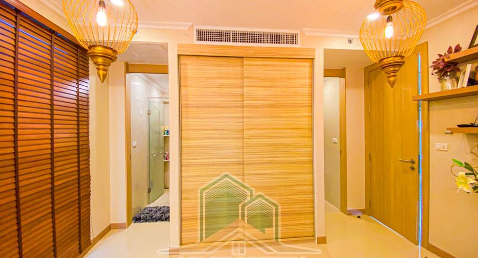À vendre 2 chambres condo à Bang Lamung, Chonburi