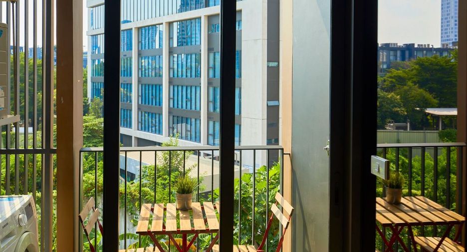 For rent 1 bed condo in Watthana, Bangkok