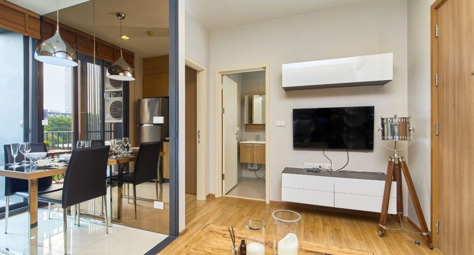 For rent 1 bed condo in Watthana, Bangkok