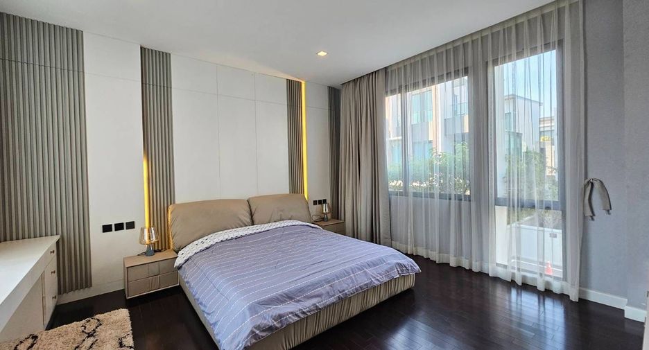 For rent 4 bedrooms house in Suan Luang, Bangkok