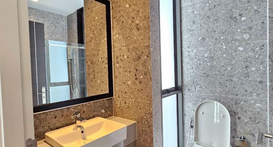 For rent 4 bedrooms house in Suan Luang, Bangkok