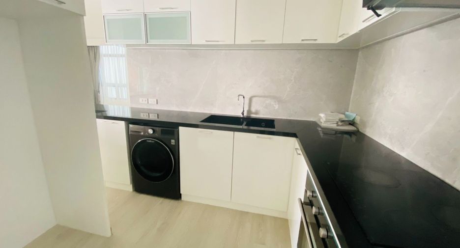 Wohnung zur Miete mit 2 Zimmer in Bang Rak, Bangkok