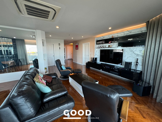 For rent そして for sale 3 ベッドルーム condo in Bang Phlat, Bangkok