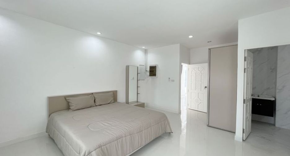 For sale 9 Beds villa in Jomtien, Pattaya