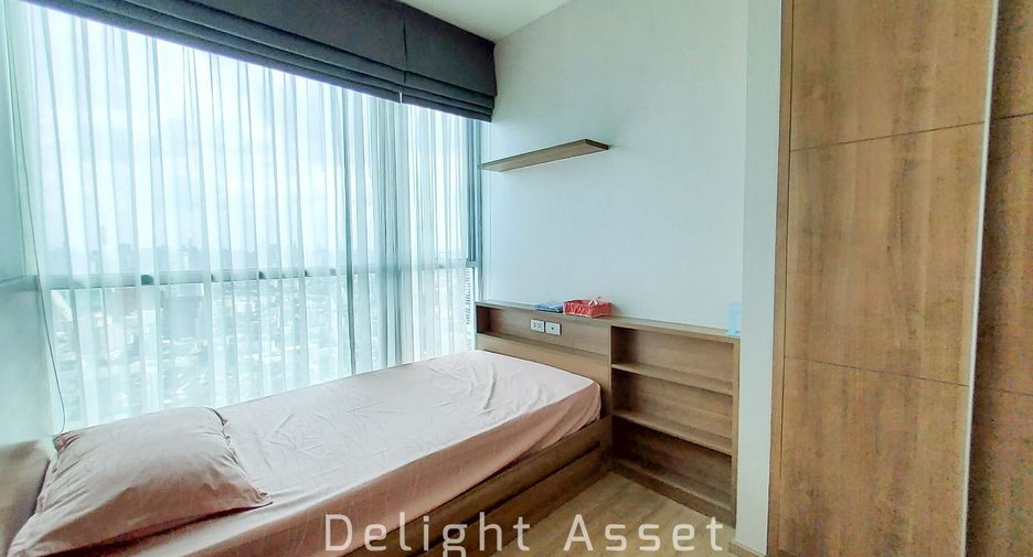 For sale 2 bedrooms condo in Phaya Thai, Bangkok