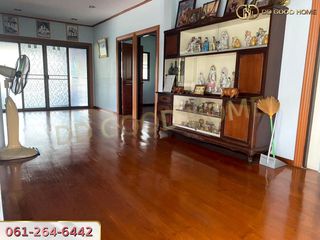 For sale 3 ベッドルーム house in Chom Thong, Bangkok